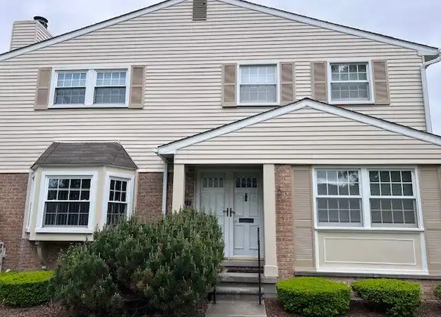 Property at 1768 Brentwood Dr, Troy, MI, 48098, 3 beds, 2.5 baths, [object Object]