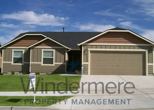 Property at 910 Hedine Rd, Walla Walla, WA, 99362, 3 beds, 2 baths, [object Object]