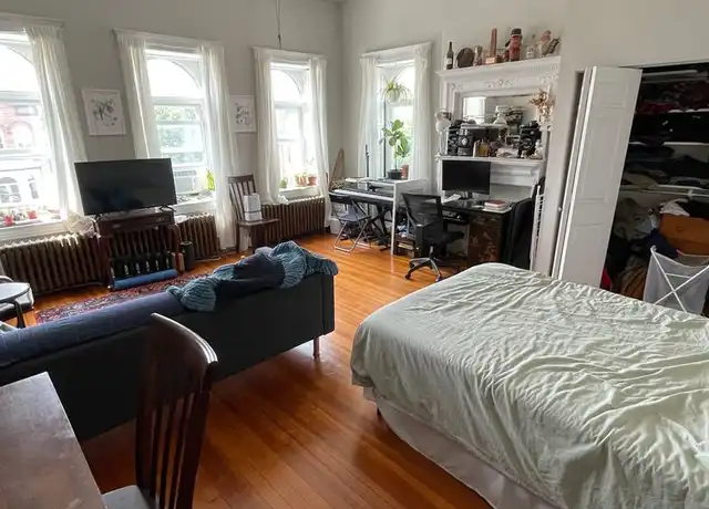 Property at 2845 N Calvert St Unit 3F, Baltimore, MD, 21218, 0 beds, 1 bath, [object Object]