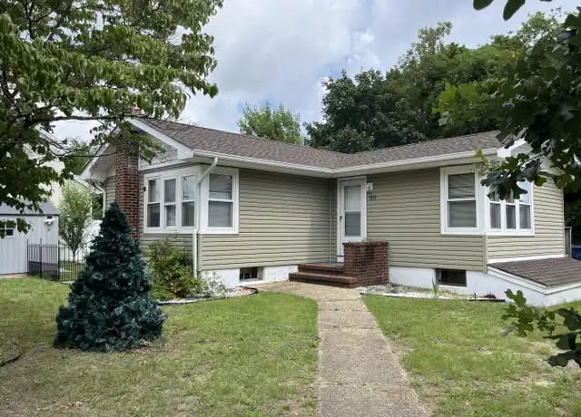 Property at 551 Capstan Ave, Beachwood, NJ, 08722, 2 beds, 1 bath, [object Object]