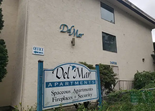 Property at Del Mar Apartments - 14033 32nd Ave NE, Seattle, WA, 98125, 1 bed, 1 bath, [object Object]
