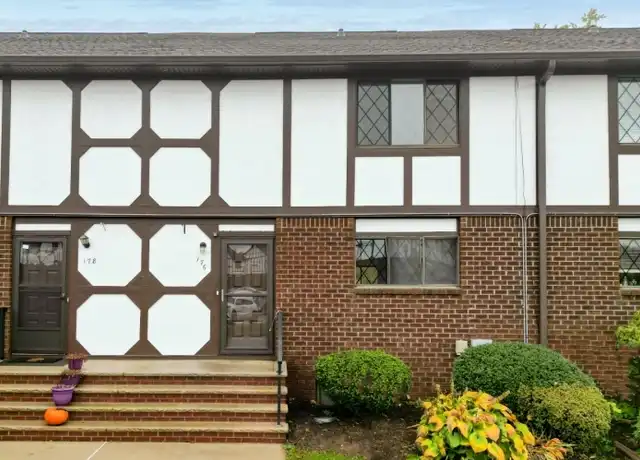 Property at 176 Wildflower Ln, Hillsborough Township, NJ, 08844, 2 beds, 2.5 baths, [object Object]