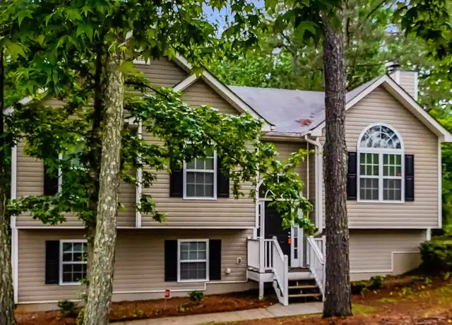 Property at 4671 Tradewinds Ct, Douglasville, GA, 30135, 4 beds, 2 baths, [object Object]