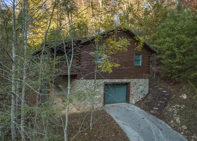 Property at 338 Cherokee Cir, Erwin, TN, 37650, 2 beds, 1 bath, [object Object]