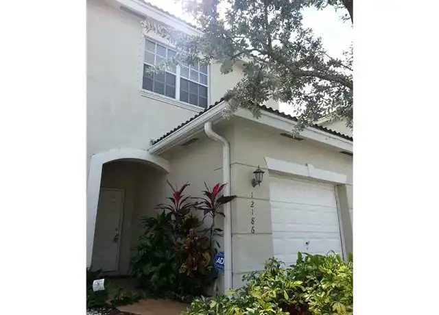 Property at 12186 SW 5th Ct, Pembroke Pines, FL, 33025, 3 beds, 2.5 baths, [object Object]