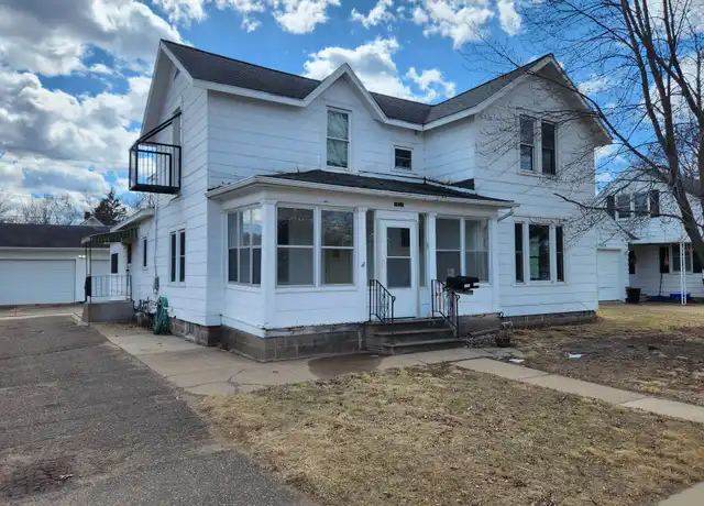 Property at 1611 Lynn Ave, Altoona, WI, 54720, 3 beds, 1 bath, [object Object]