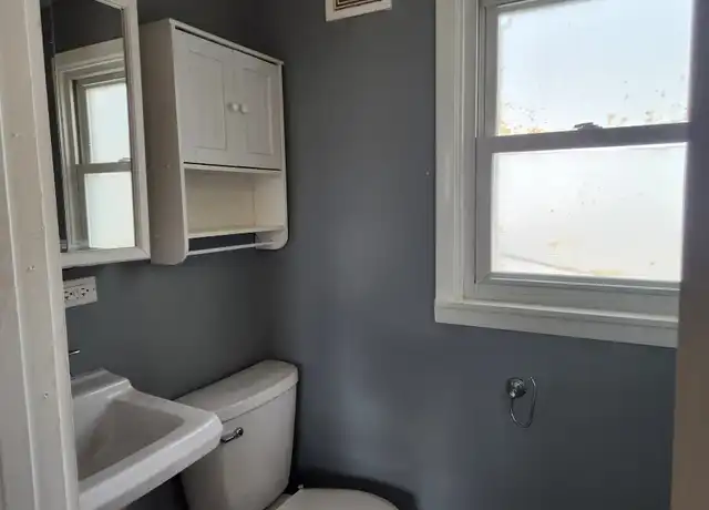 Property at 1611 Lynn Ave, Altoona, WI, 54720, 3 beds, 1 bath, [object Object]
