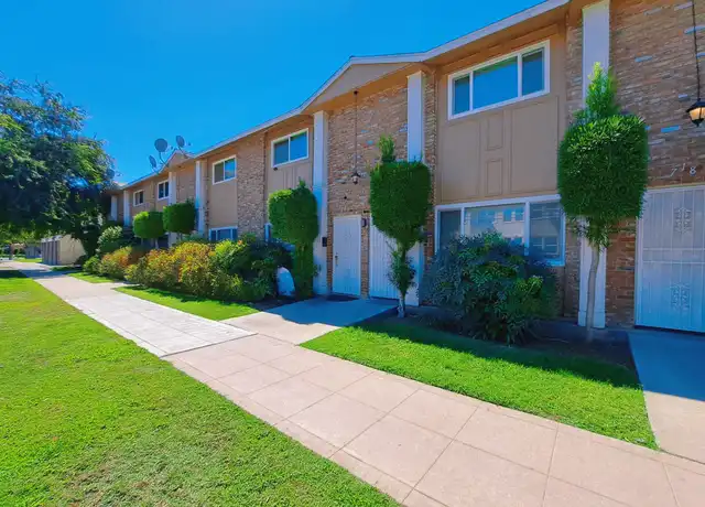 Property at 746 E Hedges Ave, Fresno, CA, 93728, 2 beds, 1.5 baths, [object Object]