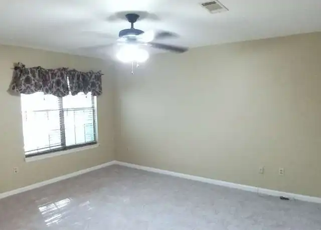 Property at 209 Johns Ct, Macon, GA, 31210, 2 beds, 2 baths, [object Object]