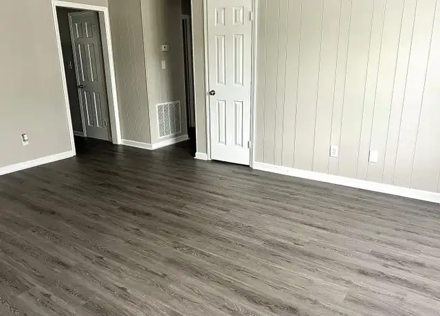 Property at 75 McIntyre Rd, Pinehurst, NC, 28374, 2 beds, 1 bath, [object Object]