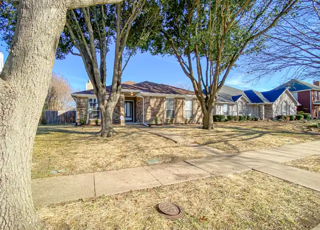 Property at 1420 Westin Ct, Lancaster, TX, 75134, 3 beds, 2 baths, [object Object]