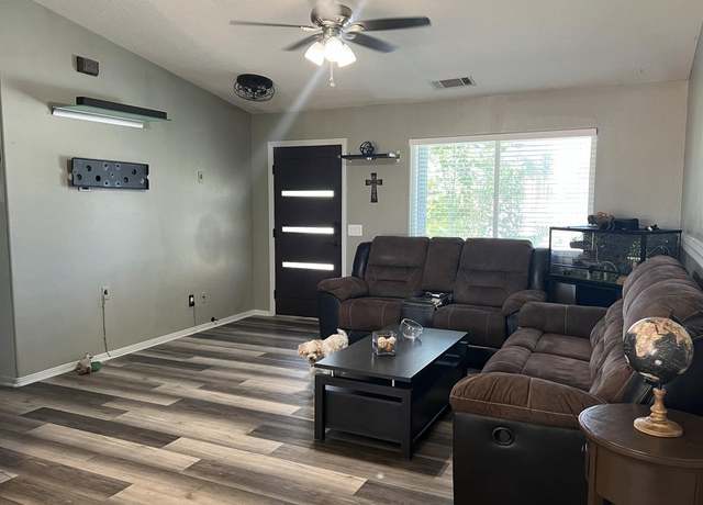 Photo of 22039 Biloxi Ave Unit 2-3, Apple Valley, CA 92307