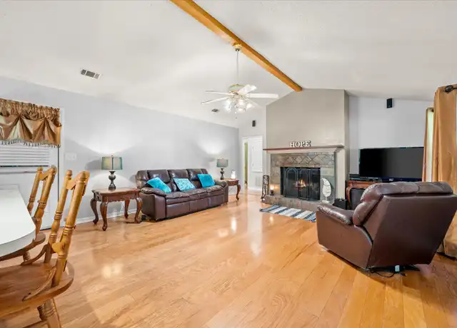 Property at 363 Delta Dr W, Hattiesburg, MS, 39402, 3 beds, 2 baths, [object Object]