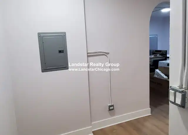 Property at 1347 W Estes Ave Unit C4, Chicago, IL, 60626, 2 beds, 1 bath, [object Object]