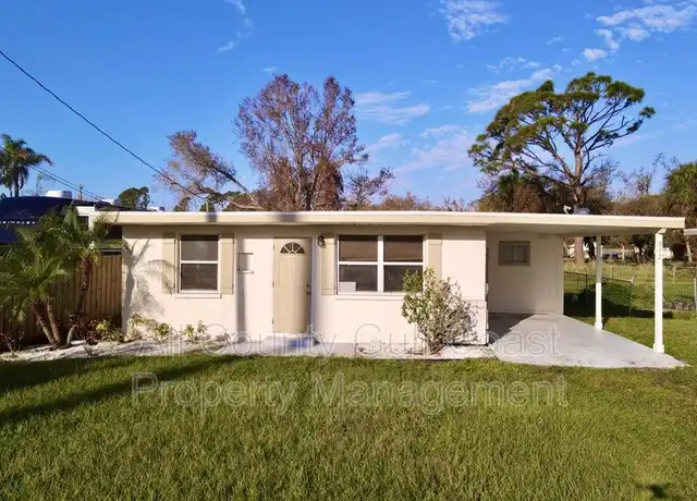 Property at 832 Pine St, Englewood, FL, 34223, 2 beds, 1 bath, [object Object]