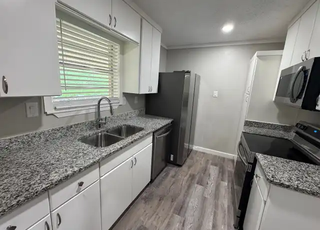 Property at 1002 S 31st St, Copperas Cove, TX, 76522, 5 beds, 3 baths, [object Object]