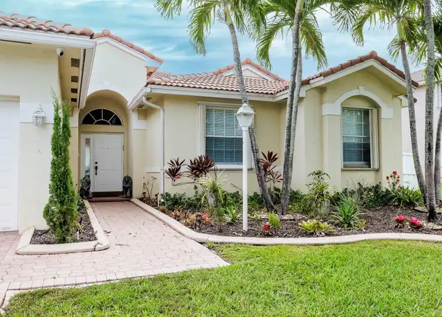 Property at 1261 NW 141st Ave, Pembroke Pines, FL, 33028, 4 beds, 3 baths, [object Object]