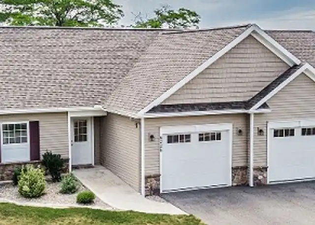 Property at Stokely Creek Townhomes - 6190 Stokely Creek Trl, Ontario, NY, 14519, 3 beds, 2 baths, [object Object]