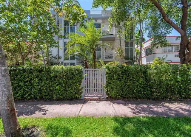 Property at 836 Pennsylvania Ave Unit D, Miami Beach, FL, 33139, 2 beds, 2.5 baths, [object Object]