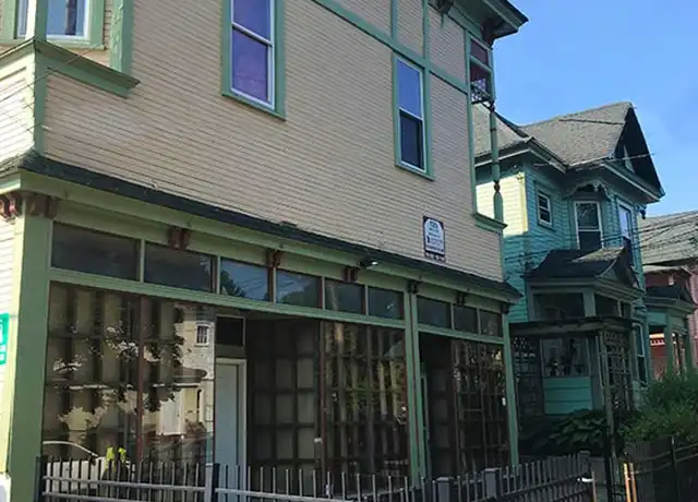 Property at 120 Dell St Unit Dell 1201R, Syracuse, NY, 13210, 2 beds, 1 bath, [object Object]
