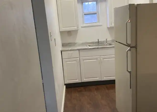 Property at 916 Gibson St Apt 4, Pittsburgh, PA, 15220, 2 beds, 1 bath, [object Object]