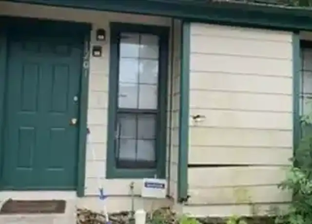Property at 1201 Chee Ln, Tallahassee, FL, 32304, 1 bed, 1 bath, [object Object]