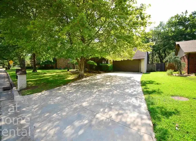 Property at 8316 S Pittsburg Ave, Tulsa, OK, 74137, 3 beds, 2 baths, [object Object]