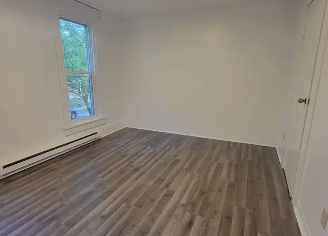 Property at 224 N 17th St, Richmond, IN, 47374, 1 bed, 1 bath, [object Object]