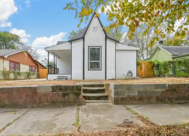 Property at 708 W Day St, Denison, TX, 75020, 2 beds, 2 baths, [object Object]