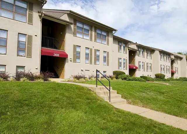 Property at The Commons at Cowan Boulevard - 2352 Cowan Blvd, Fredericksburg, VA, 22401, 1-3 bed, 1-2 bath, [object Object]