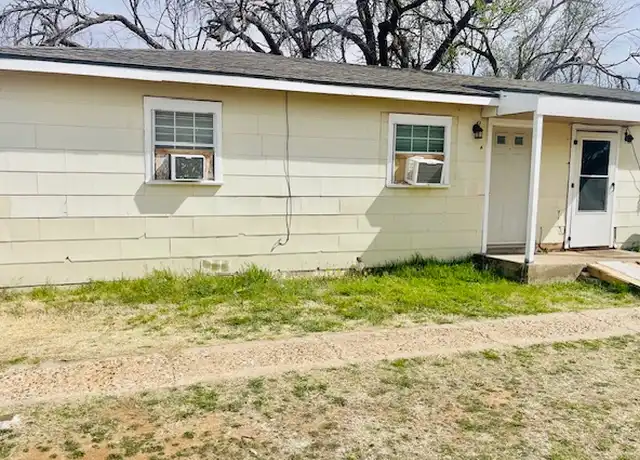 Property at 1107 45th St Unit A, Lubbock, TX, 79412, 2 beds, 1 bath, [object Object]