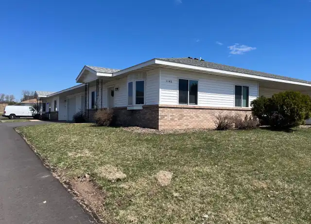 Property at 1140 Glenn Pl Apt C, Eau Claire, WI, 54703, 2 beds, 1 bath, [object Object]