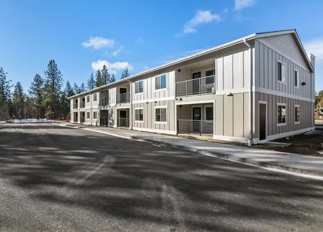 Property at 950 W Felicity Ln Bldg D, Sisters, OR, 97759, 2 beds, 1 bath, [object Object]