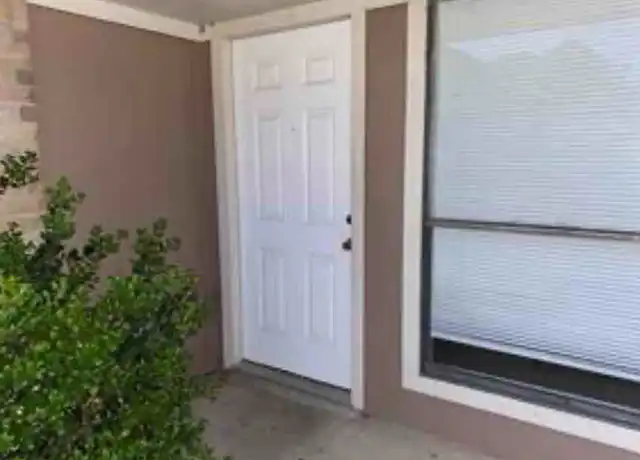 Property at 2834 Ridgecrest Dr, Fort Worth, TX, 76133, 3 beds, 2 baths, [object Object]