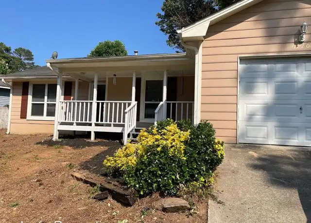 Property at 6720 Branch Dr, Rex, GA, 30273, 3 beds, 2 baths, [object Object]