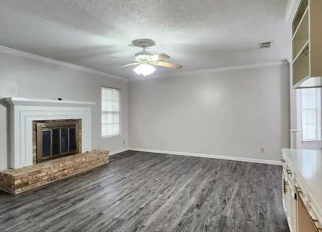 Property at 420 Top Hill Dr, Tyler, TX, 75703, 2 beds, 2 baths, [object Object]