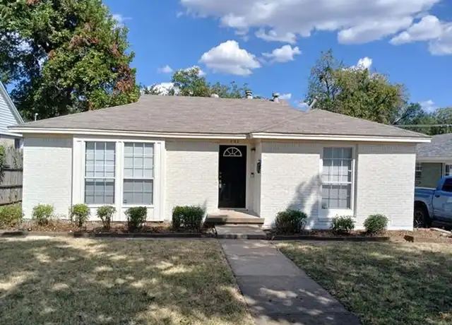 Property at 702 Westmount Ave, Dallas, TX, 75211, 2 beds, 1 bath, [object Object]
