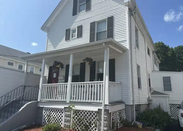 Property at 113 Oakland St Unit 2, Malden, MA, 02148, 3 beds, 1 bath, [object Object]