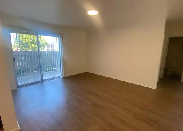 Property at 201 Ladera St Unit 03, Santa Barbara, CA, 93101, 3 beds, 2 baths, [object Object]