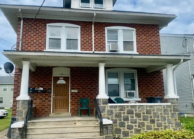 Property at 138 N 9th St Unit 2 Rear, Quakertown, PA, 18951, 1 bed, 1 bath, [object Object]