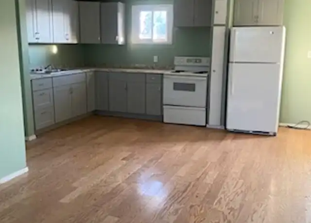 Property at 2214 E 4th Ave Unit 401B, Hutchinson, KS, 67501, 1 bed, 1 bath, [object Object]