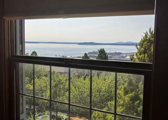 Property at 819 W Galer St, Seattle, WA, 98119, 3 beds, 2.5 baths, [object Object]