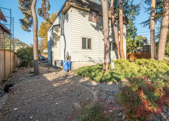Property at 3753 SE Salmon St Unit 1, Portland, OR, 97214, 1 bed, 1 bath, [object Object]