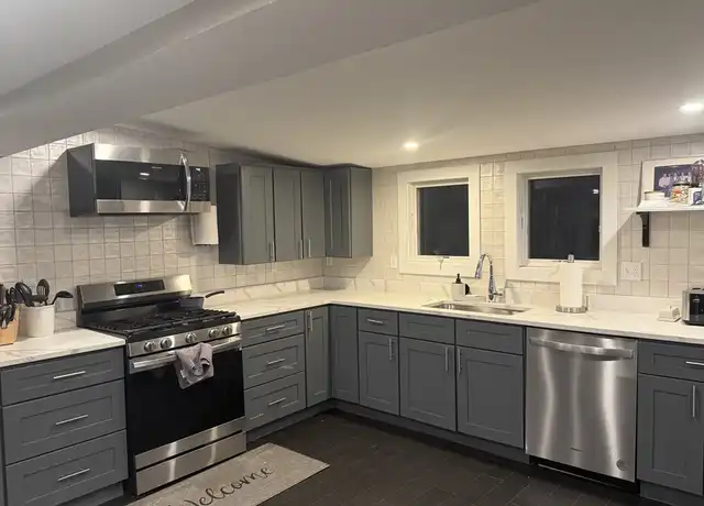 Property at 22 Wall St, Quincy, MA, 02169, 3 beds, 1 bath, [object Object]