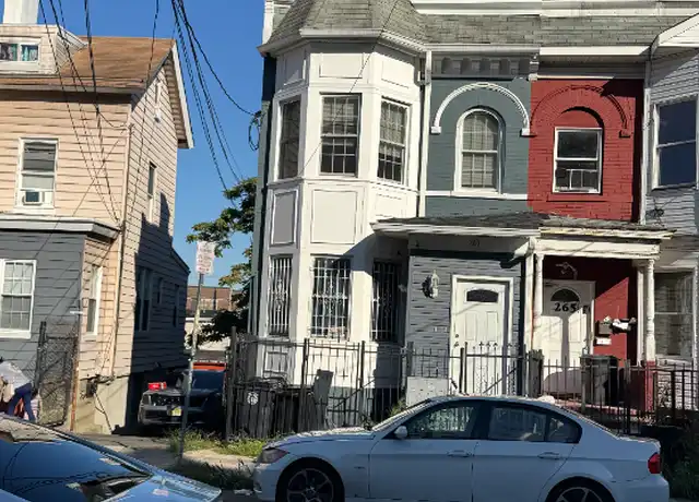 Property at 267 Garside St, Newark, NJ, 07104, 2 beds, 1 bath, [object Object]