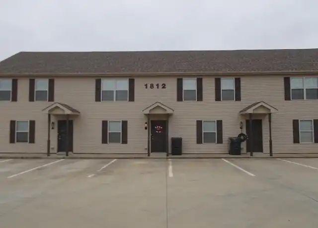 Property at 1812 Beckett Dr Unit C, Clarksville, TN, 37042, 2 beds, 1.5 baths, [object Object]