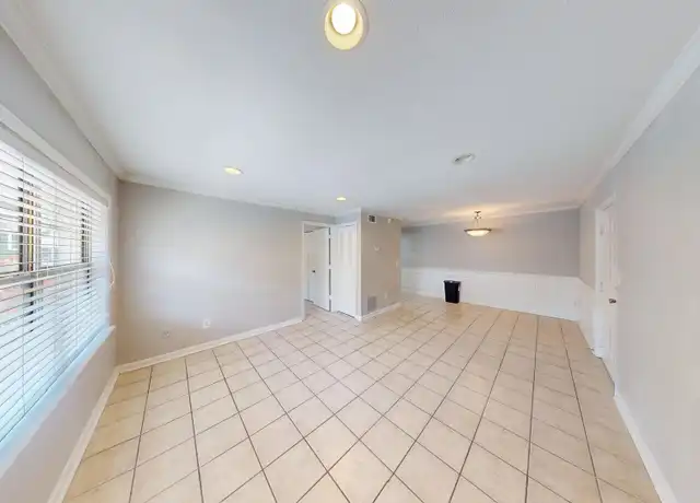 Property at 2166 Dunsford Ter Unit 2153-4 (ONE MONTH FREE), Jacksonville, FL, 32207, 1 bed, 1 bath, [object Object]
