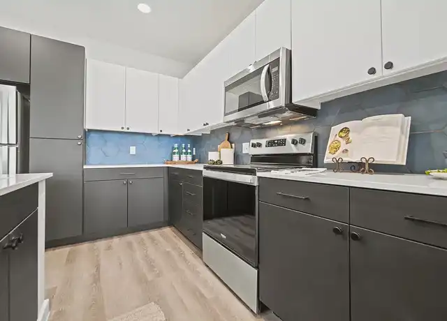 Property at The Johnny - 613 W Saint Johns Ave, Austin, TX, 78752, 0 beds, 1 bath, [object Object]