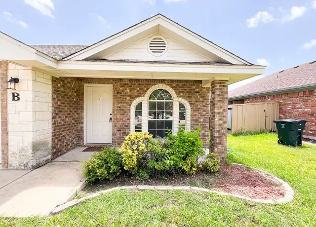 Property at 2004 Charleston Ct Unit B, Killeen, TX, 76542, 3 beds, 2 baths, [object Object]