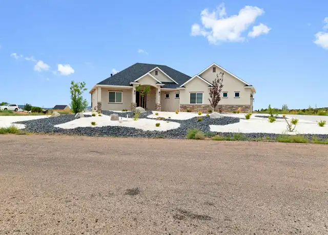 Property at 4328 W 1650 N, Cedar City, UT, 84721, 4 beds, 4 baths, [object Object]